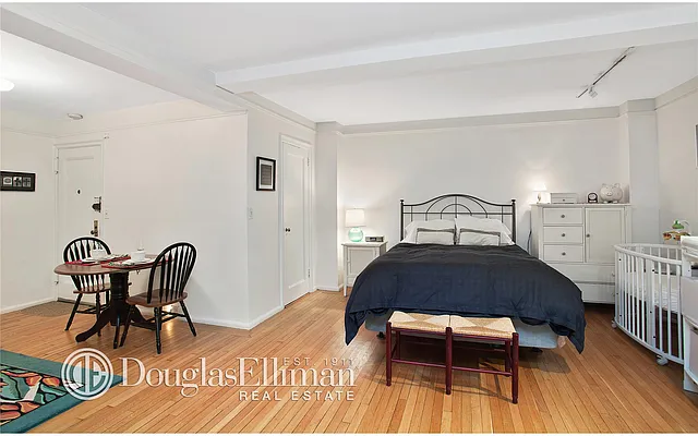 Sold by Douglas Elliman | media 2