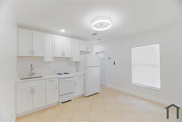 1 bed, $1,800 — Photo 3