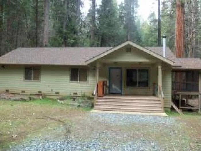3521 Comet Mine Ln photo 1
