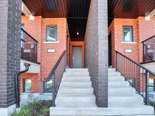 25 Romilly Ave #15, Brampton, ON L7A 5L8