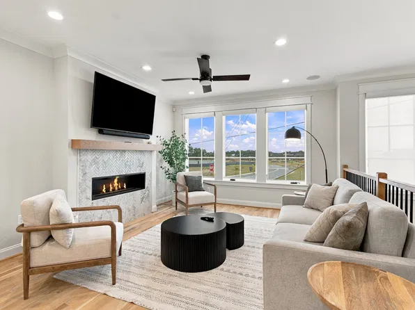 116 Howe St, Greenville, SC 29601