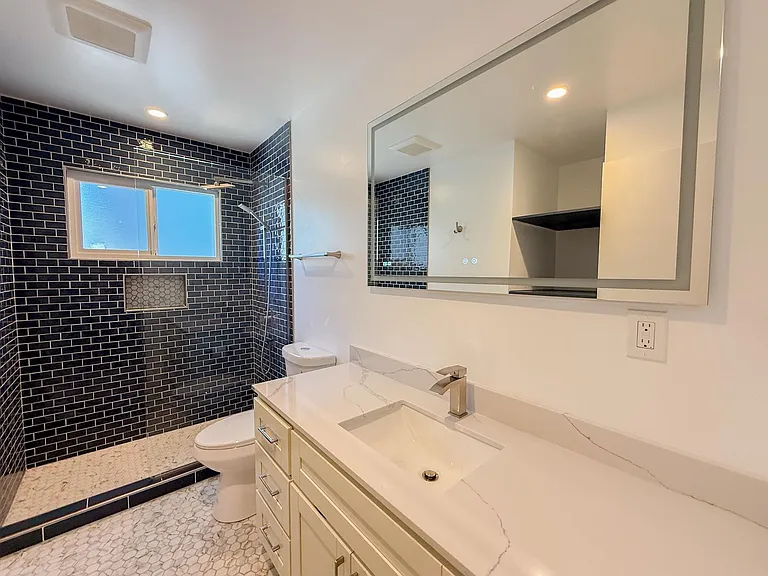 5436 Fresno Ave — Photo 22