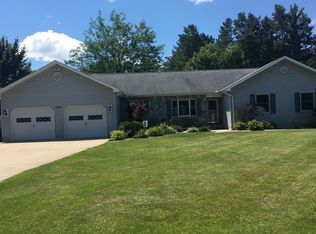 1001 Wels Ln, Vassar, MI 48768