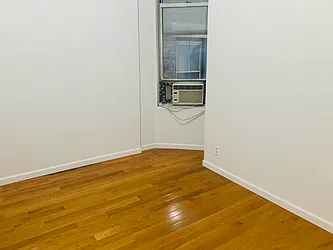 Rented by Flatiron Real Estate Advisors LLC