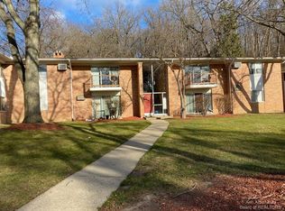 1245 Island Dr APT 201, Ann Arbor, MI