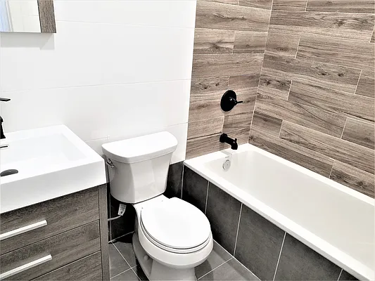 Rented by The Hamilton Group | media 10