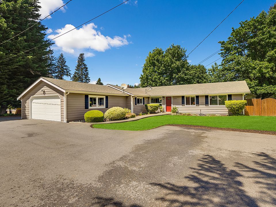 1st image of 16704 NE 158th St