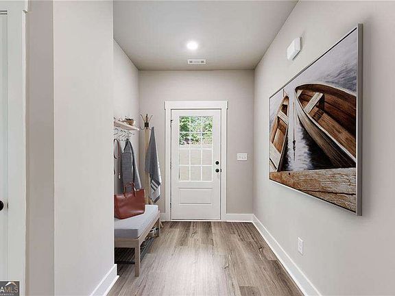 3rd image of 57 Oak Grove Rd