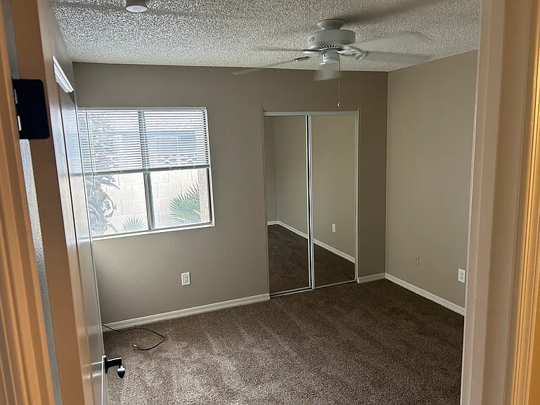 6331 N 10th St #6 — Photo 6