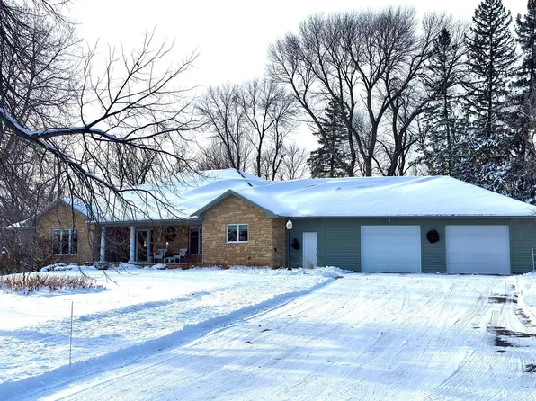 12326 Falk Trl, Northfield, MN 55057