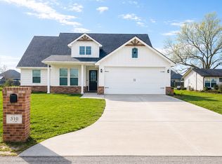 310 W Tate Ave, Robinson, TX 76706
