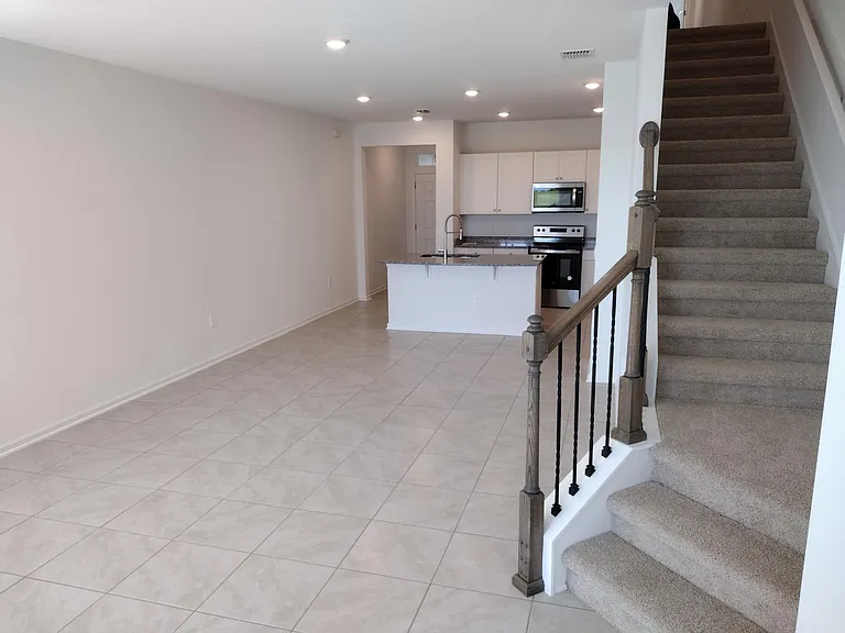 510 Redbud Rd — Photo 6