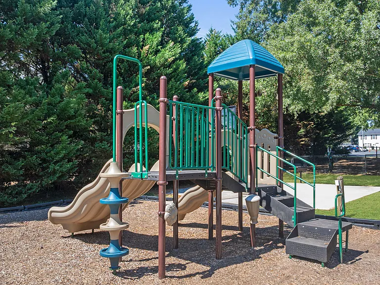 Hollis 7601 — Photo 15
