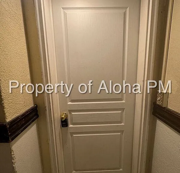 617 N San Felipe Dr #B — Photo 3