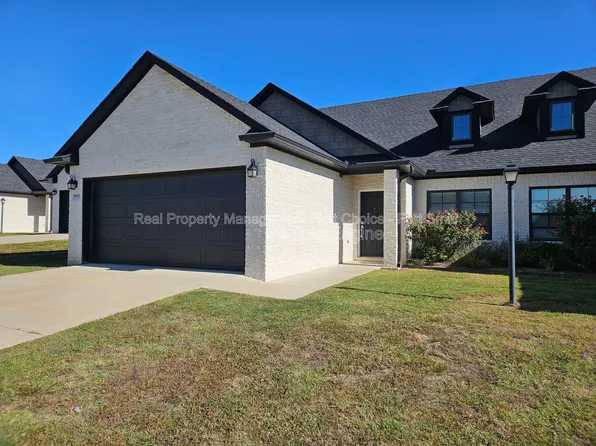 9905 Landry Dr, Fort Smith, AR 72916