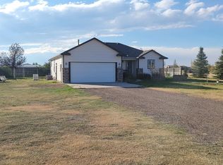 4700 Allan Rd, Cheyenne, WY 82009