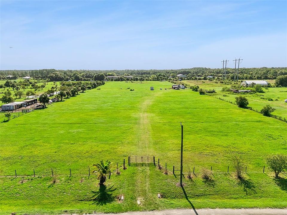 1st image of 345 TROTTING TRAIL