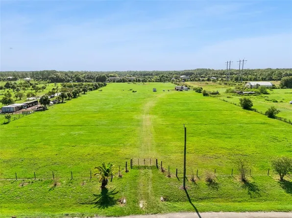 345 Trotting Trl, Osteen, FL 32764