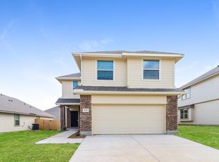 8233 Runner Oak Ln, Fort Worth, TX 76123