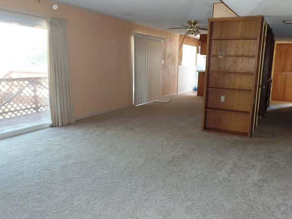 4th image of 245 Mountain Shadow Rd