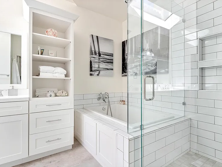 24901 Seagate Dr — Photo 13