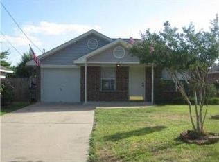 4112 Marsh St, Bryan, TX 77803