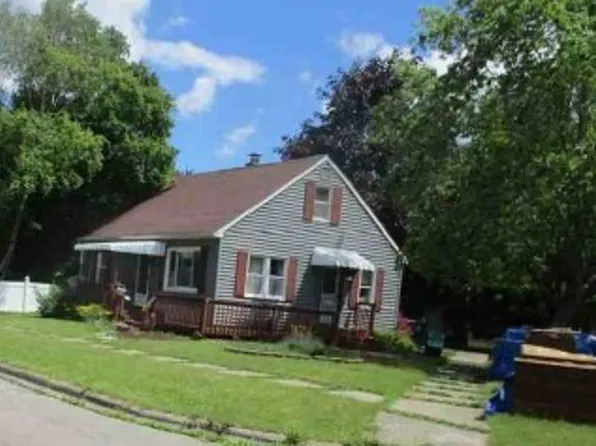 200 Galarno St, Bay City, MI 48708