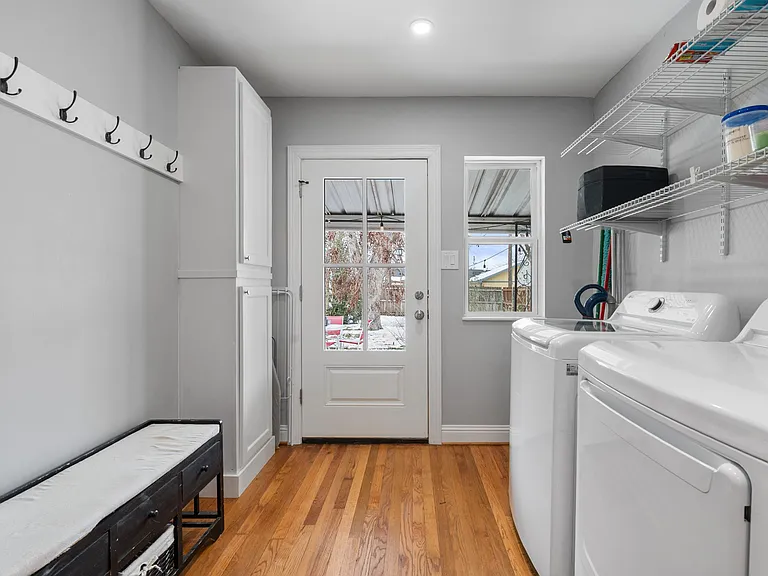 2624 Willing Ave — Photo 17