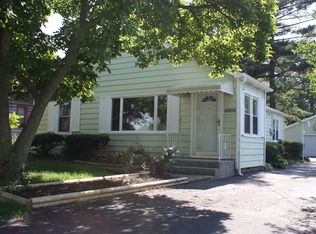 8800 Oakwood Ave, Munster, IN