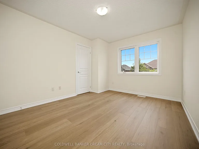 37 Stoyell Dr — Photo 31