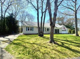 27 Truman Ln, West Yarmouth, MA 02673