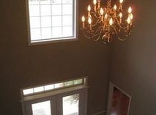 2323 Country Club Rd W, Longview, TX 75602