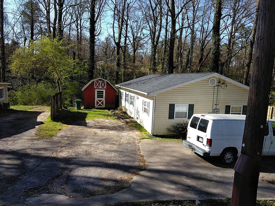 1st image of 886 Wells Cir SE