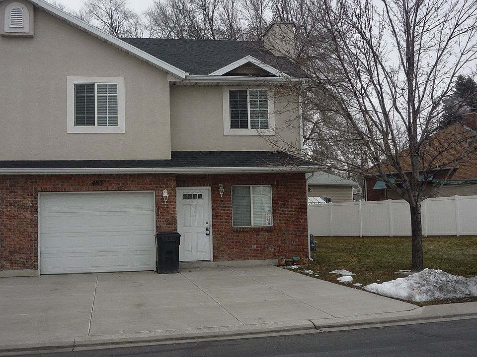 1st image of 483 E Park Oak Pl