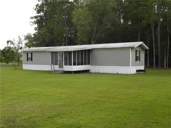 6137 Ayrin Brooke Ln, Blackshear, GA 31516