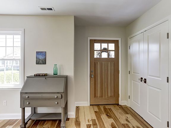 Stunning Hickory Hardwood 