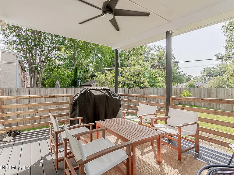 2784 Lydia St — Photo 28