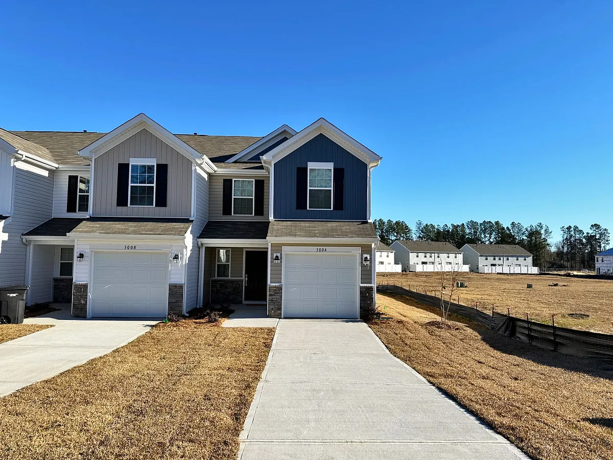 Main Entrance - 300 A Pine Point Rd #A