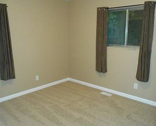 4th image of 1722 Kirkway Ln