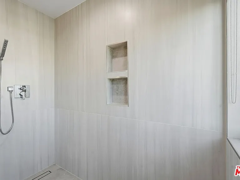 1006 Hancock Ave #PENTHOUSE — Photo 19