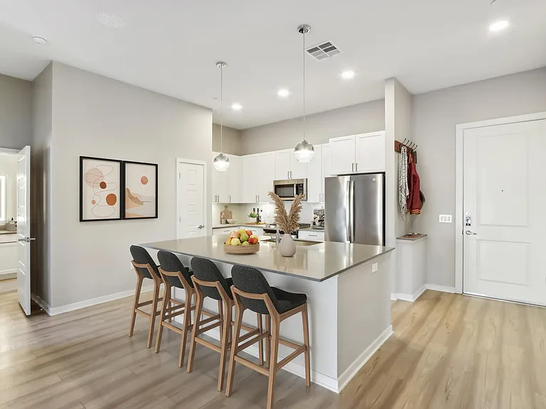 The Aston North Scottsdale — Photo 8