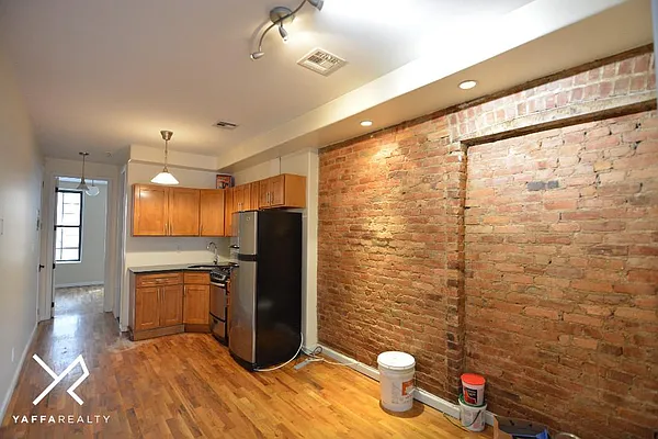 Rented by Yaffa Realty LLC | media 57