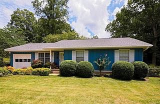 1st image of 25 Springside Dr