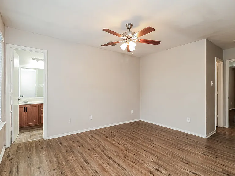 10628 Wild Oak Dr — Photo 11