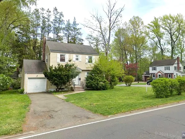 488 Knickerbocker Rd, Tenafly, NJ 07670