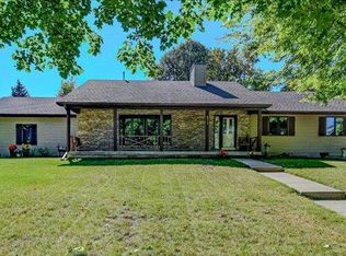 2311 Saint Albert The Great Dr, Sun Prairie, WI 53590