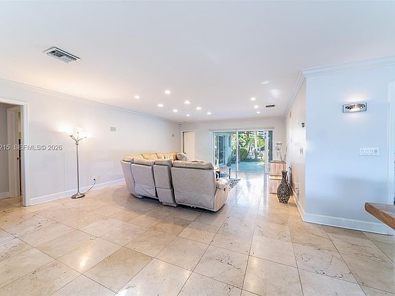 2nd image of 13140 Coronado Dr