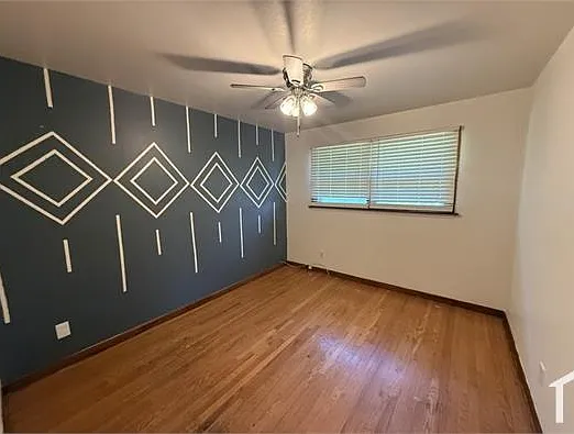 9732 Gloucester Dr — Photo 12