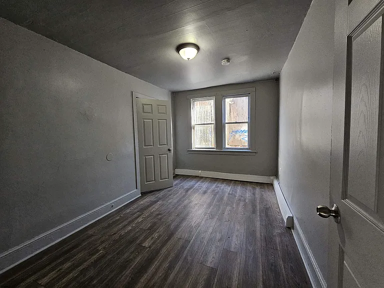 709 Adriatic Ave — Photo 7