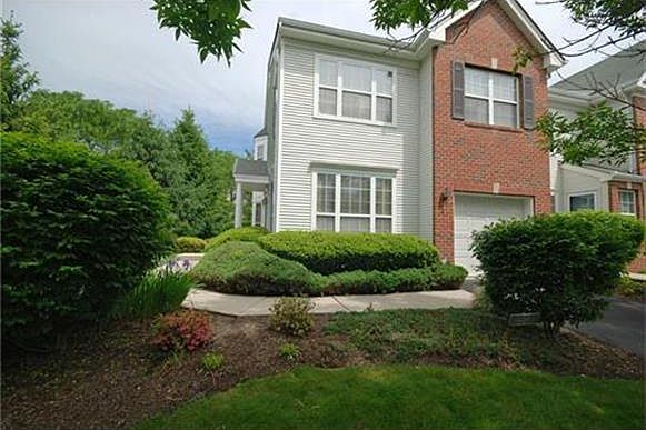 2nd image of 603 Canterbury Way